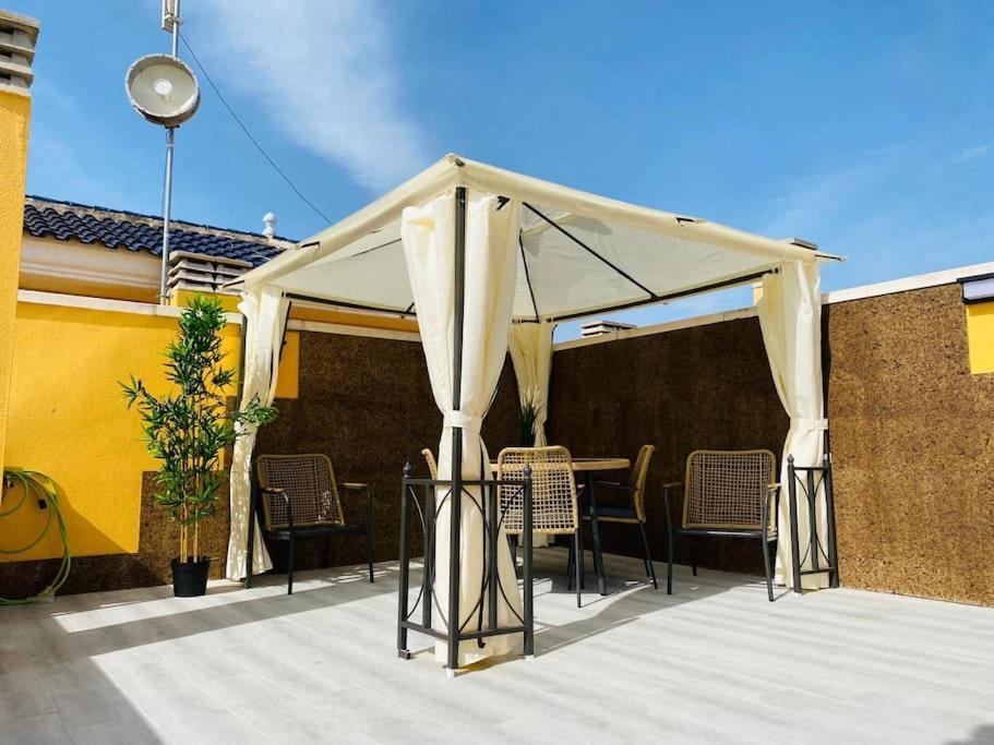 Excelente Apartamento Atico Алгорфа Екстериор снимка